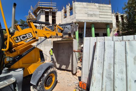 WhatsApp Image 2025-10-28 at 22.07.13_4272c09a